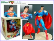 DC DIRECT KOTOBUKIYA SUPERMAN VINYL STATUE ARTFX 1:6 SCALE JIM LEE Version JLA