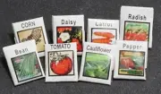 Dollhouse Miniatures 1:12 Scale Seed Packets, 8Pk #IM65660