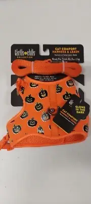 Thrills and Chills Halloween Cat Harness W/Leash Size Small New w/tags Orange