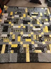 New Handmade Queen Size Quilt Black White Yellow Patchwork Floral 92 x 85 inches