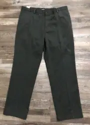 Dockers Mens 40x32 Gray Classic Fit Flat Front Pants New with Tags