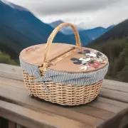 NWT, PICNIC TIME - Disney Mickey & Minnie Mouse - Country Vintage Picnic Basket