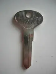 KEY BLANK VW VOLKSWAGON RABBIT DASHER 411 412 AUDI FOX 80 4000 V37 X203 X9 73VB
