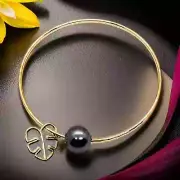 Black Pearl Monstera Leaf Charm Bangle Bracelet