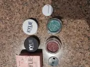 Kylie Jenner Sparkly ShimmerGlitter Eyeshadows X 2 NEW!! Plus Free MECCA Samples