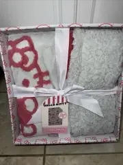 Boxed Hello Kitty Grey/Pink Sherpa Blanket