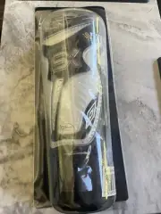 NEW Umbro Shinguards Valor K - Resin Size Small 502845 7EW Free Shipping