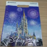 東京迪士尼DISNEY 挖孔手提塑膠袋城堡