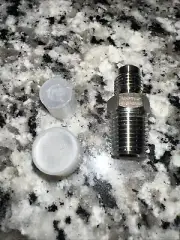 HFS(R) 7/16” Female NPT to 1/4” Male SAE Fitting Adapter Stainless Steel F+S