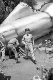 Walt Davis And Stephen Mcnally On The Outer Limits 1964 OLD TV PHOTO 3