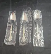 NEW 3 Teaspoons Oneida CANTATA Glossy Community Stainless NEW 6"