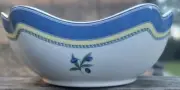 Wedgwood Tuscany Collection 10” Square Salad Vegetable Bowl Server