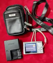 Sony Cybershot DSC-T9 3X 6MP - Digital Camera Battery Charger Case Box10