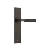 Iver Brunswick Door Lever Handle on Chamfered Backplate Signature Brass