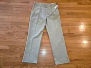 + MENS VAN HEUSEN TRAVELER 32X32 CLASSIC FIT BEIGE NO IRON DRESS PANTS NEW TAGS