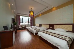 麗江儀馨廂假日酒店Yixinxiang Holiday Hotel