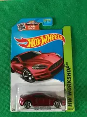 2013 HOT WHEELS ASTON MARTIN DBS HW WORKSHOP B507