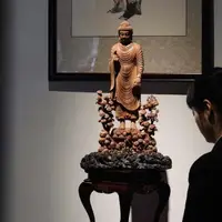 在飛比找樂天市場購物網優惠-印尼老山檀擺件釋迦摩尼毗盧遮那盧舍那佛佛像木雕佛祖立像如來