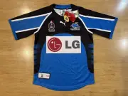 CRONULLA SHARKS 2005 NRL RUGBU LEAGUE PUMA SHIRT JERSEY BNWT SMALL