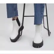 NWT Dr. Martens 2976 Quad Chelsea Boots Sz 7 White Smooth Leather Pull On