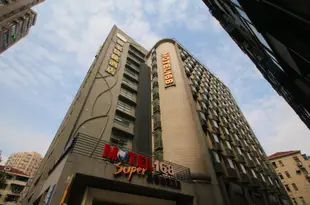 莫泰168(上海徐家彙八萬人體育場天鑰橋路店)Motel 168 (Shanghai Xujiahui Shanghai Stadium Tianyaoqiao Road)