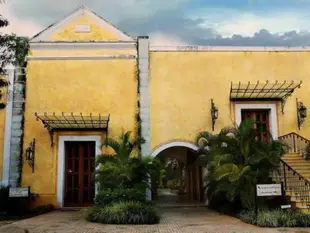Hacienda Xcanatun by Angsana