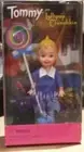BARBIE TOMMY NRFB LOLLIPOP KID MUNCHKI WIZARD OF OZ #74299-25819 1999 MIB BOX C9