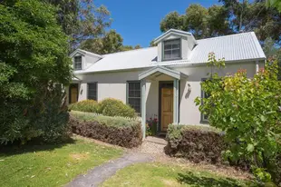 克洛馬拉小屋Clonmara Cottages