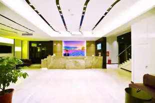 麗楓酒店武漢武昌火車站廣場店Lavande Hotels Wuhan Wuchang Railway Station Square