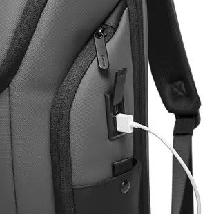 BG-7267大容量防水雙肩包/後背包 商務背包 15.6吋內筆電包/電腦包/公事包 出國出差 (7.6折)