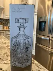 Dublin Shannon by Godinger NIB Crystal Whiskey Decanter Traditional Beautiful