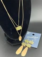 Universal Thread 2-Piece Semi-Precious Pendant Necklace & Statement Earrings NWT