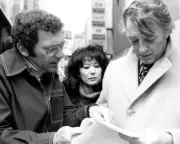 The Yakuza 1974 Robert Mitchum Kishi Keiko Sydney Pollack on set 24x30 poster