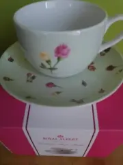 NIB Royal Albert Country Rose Bud Green Teacup And Saucer Duo Floral Bone China
