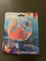 Night Light Plug-in Rotary Shade Disney Finding Dory Nemo Hank
