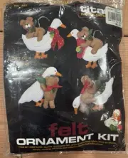 Vintage 1985 Titan Needlecraft Felt Ornament Kit Geese & Bears Makes 4