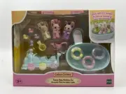 Calico Critters Triplets Baby Bath time Set, NEW and MINT!