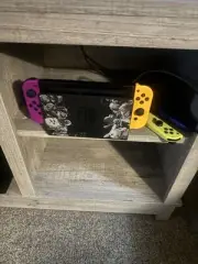 Nintendo Switch 4 controller and rare limited dock