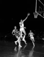 Al Bianchi Of The Syracuse Nationals Shoots 1960S Old Basketball Photo 22