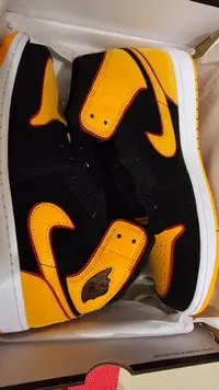 在飛比找Yahoo!奇摩拍賣優惠-全新正品 Air Jordan 1 mid SE