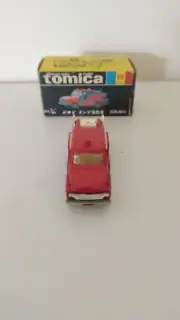 TOMICA 68 - ISUZU PUMP FIRE ENGINE [RED] 1975 MINT VHTF BOX GREAT JAPAN