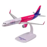 PPC Wizz Air Airbus A321neo HA-LVK Desk Top Display Jet Model 1/200 AV Airplane