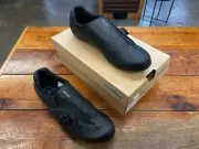Shimano RC3 Cycling Shoes - 44 Left / 45 wide Right - unequal sizing