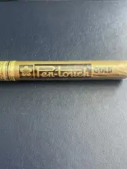 Sakura Pen-Touch Marker Medium Point Metallic Gold, new, Sealed