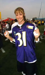 Shannon Elizabeth at Super Bowl XXXV - MTV Rock 'N Jock at Raymond- Old Photo