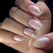 Flower Press on Nails Short Almond Shaped Fake Nails with White Floral Style 29