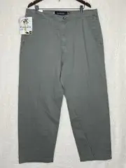 Vintage NEW Levis Silvertab Khakis Pants Mens 38x32 Baggy Workwear Y2K 2004