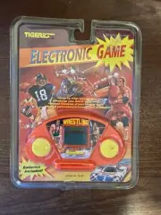 TIGER ELECTRONICS HANDHELD GAME VINTAGE RETRO GAMES 6 IN 1