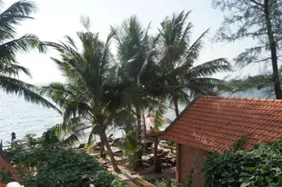 富國金小屋海灘飯店Phu Quoc Kim Bungalow On The Beach