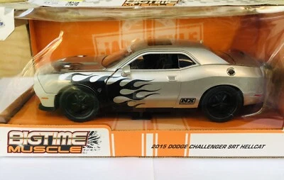 NEW 2015 Dodge Challenger SRT Hellcat 1/24 Die Cast Car Jada Big Time Muscle